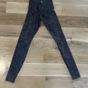 Lululemon Align Size 2, 28” inseam-dark carbon grey